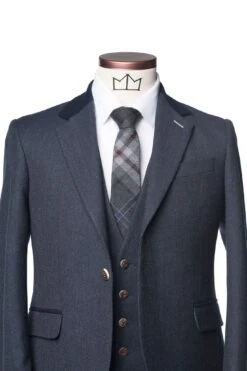 Signature Collection Jacket & Waistcoat 13 Signature Collection Jacket & Waistcoat -Scottish Clothing Store 008 bb8552ad d7a3 4539 84f9 59638469d9f5