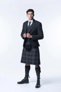 Starter Oban Tweed Kilt Outfit