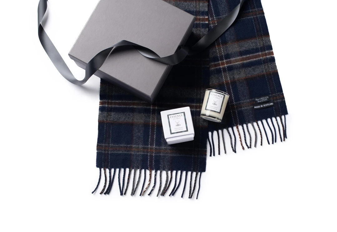 Mist Tartan Gift Box With Luxury Candle 3 Mist Tartan Gift Box With Luxury Candle