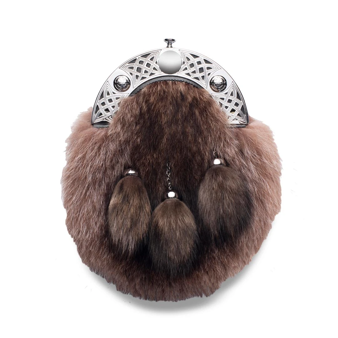 Racoon Fur Dress Sporran With Cut Out Celtic Cantle (WES-EW3K-RA) 4 Racoon Fur Dress Sporran With Cut Out Celtic Cantle (WES-EW3K-RA) - Image 2