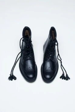Ghillie Brogue Boots