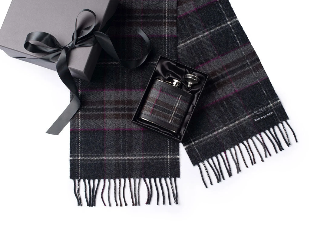 Mist Tartan Gift Box With Tartan Hip Flask 3 Mist Tartan Gift Box With Tartan Hip Flask