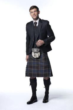 Scottish Clothing Store 25 Navy Clunie Tweed Outfit