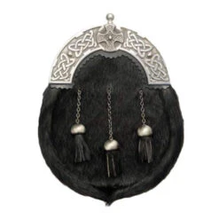 Bulldog Northumberland Cross Cantle Dress Sporran With Black Bovine Skin (WES - BN)