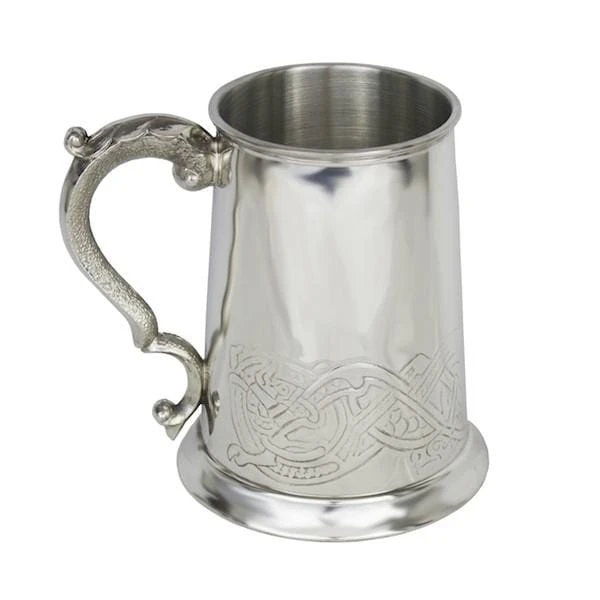1 Pint Tankard With Highland Serpent Design And Ornate Handle (CEL137 EP) 3 1 Pint Tankard With Highland Serpent Design And Ornate Handle (CEL137 EP)
